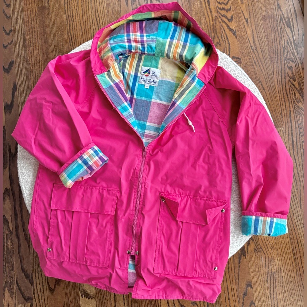 RARE FIND VINTAGE Misty Harbor Hot Pink and Multicolor Plaid Lining Rain Jacket